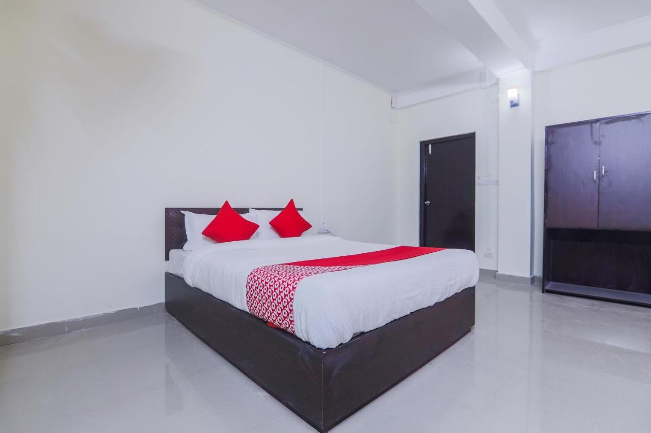 Oyo 18759 Nirvana Guest House Σιλόνγκ Εξωτερικό φωτογραφία
