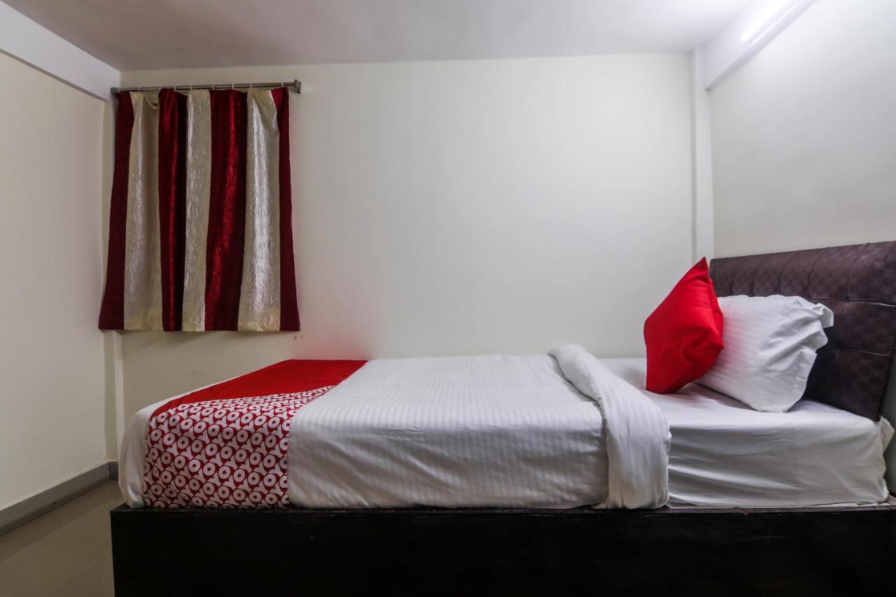 Oyo 18759 Nirvana Guest House Σιλόνγκ Εξωτερικό φωτογραφία